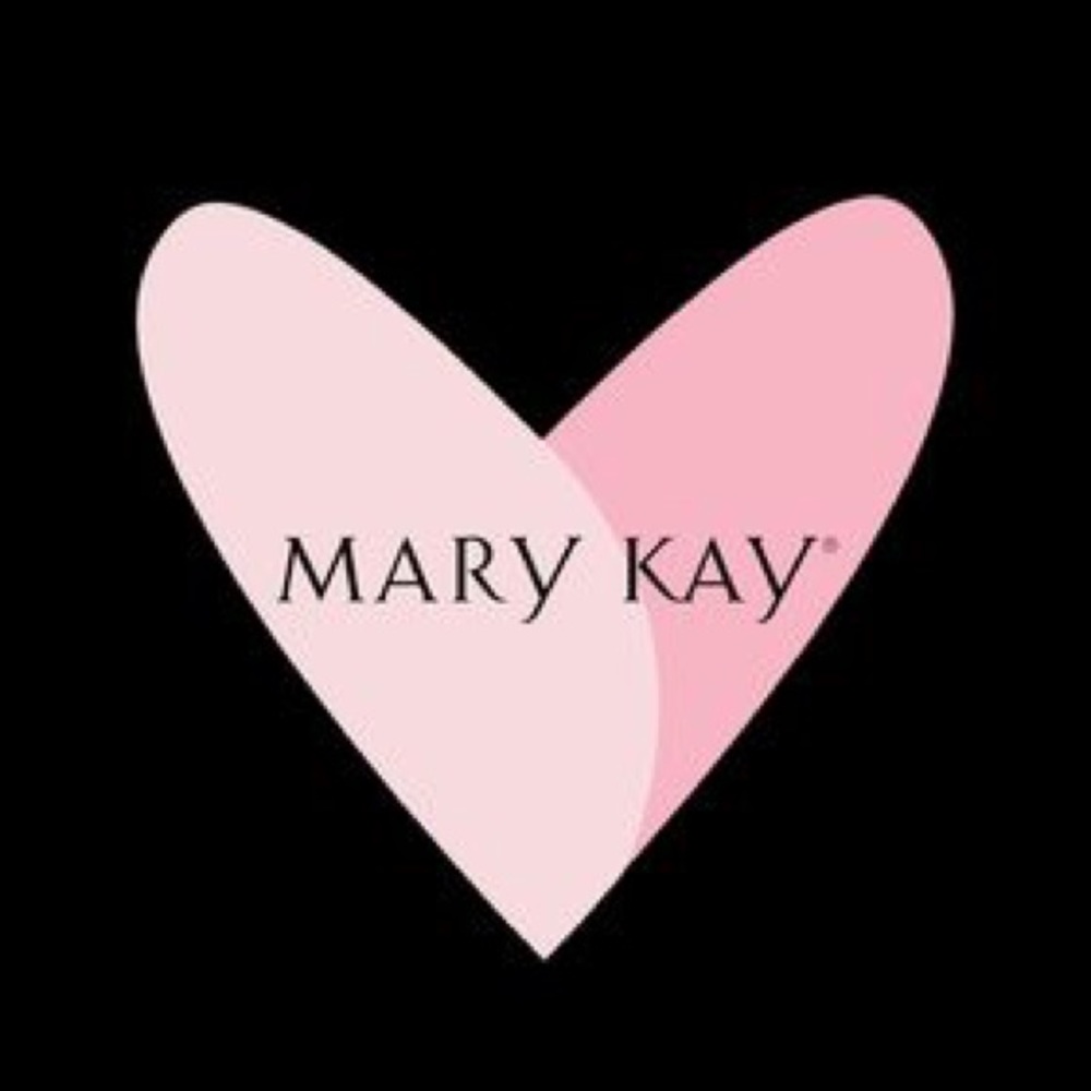 Meet your Posher, Casandra